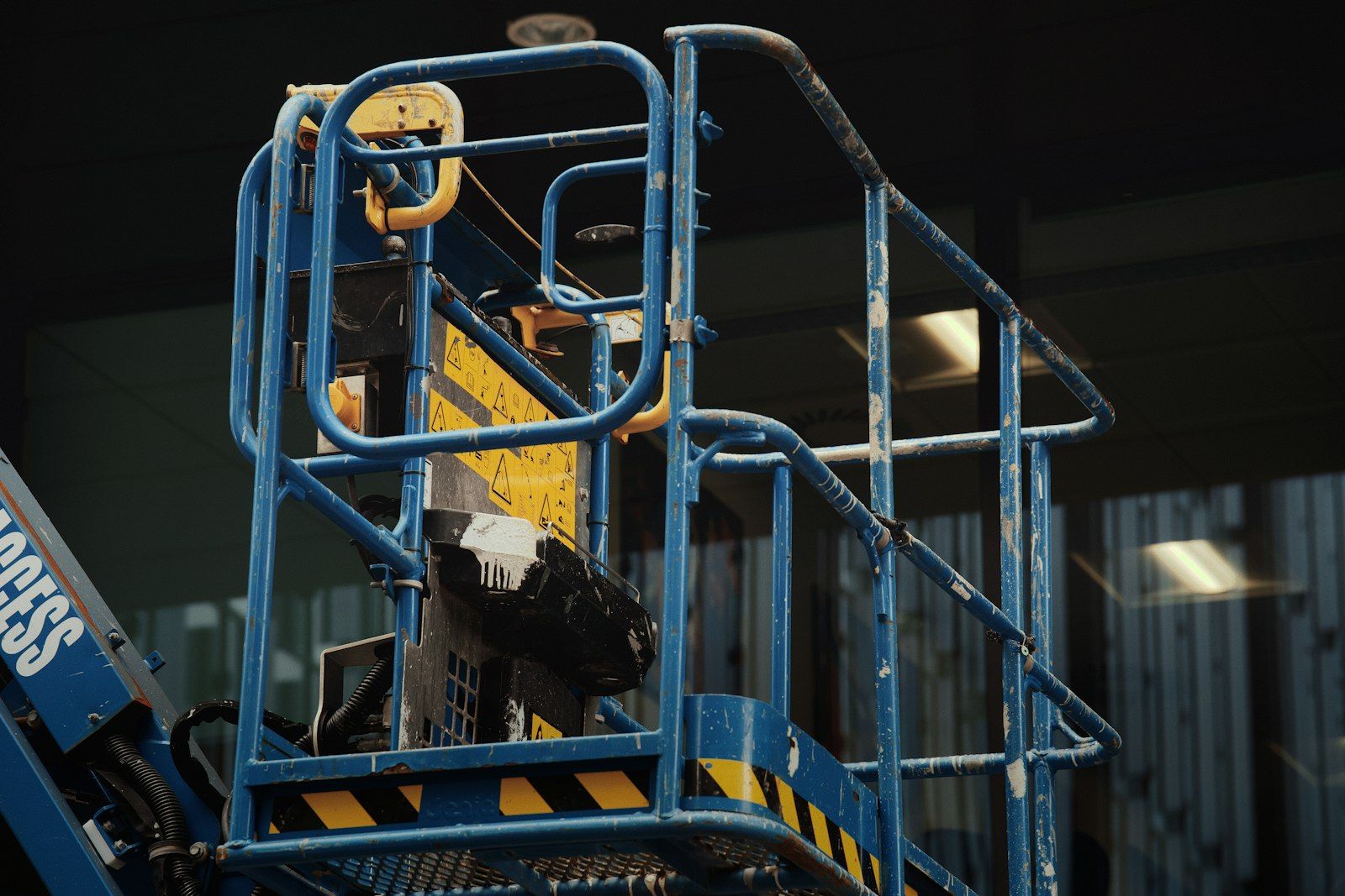 Scissor lift on a job site