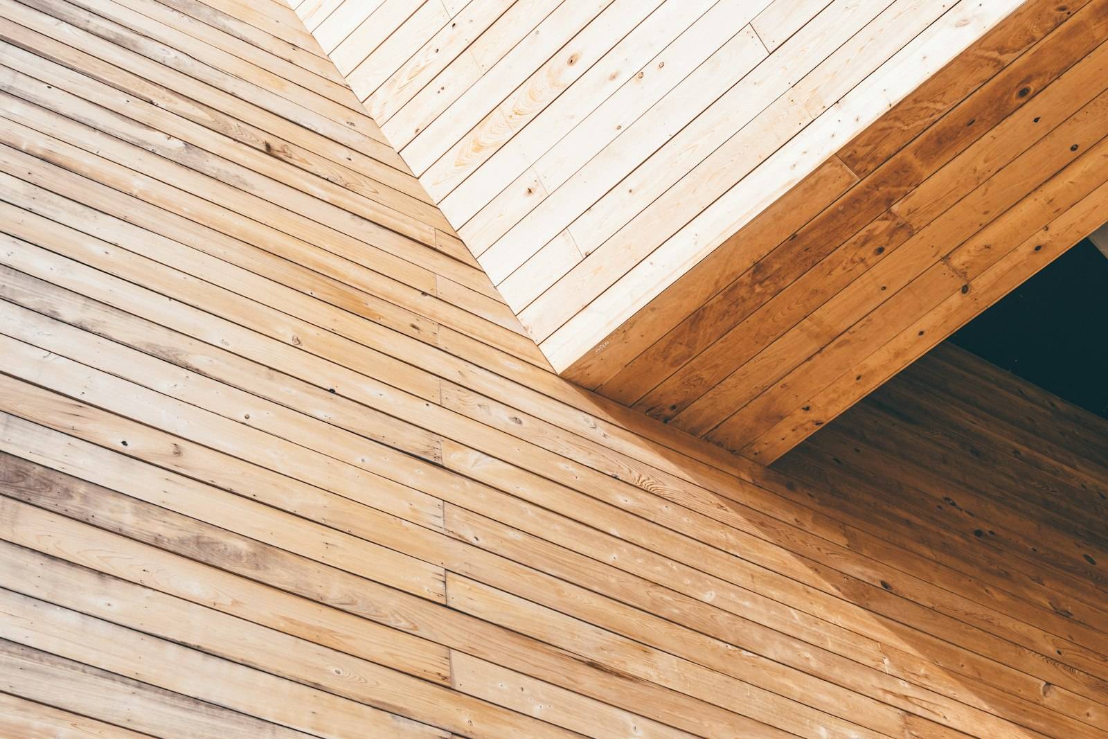 Clean timber cladding meeting at a corner